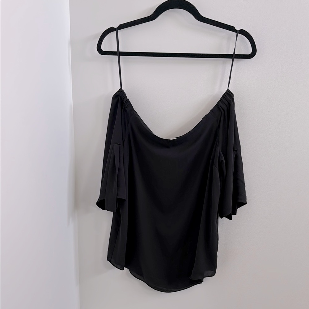 Aritzia Babaton Malik Blouse, Black, size small - Picture 4 of 6